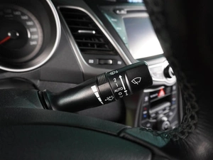 Седан Hyundai Elantra 2015 года, 1579000 рублей, Воронеж