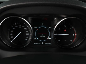 Внедорожник Land Rover Discovery Sport 2018 года, 2490000 рублей, Аксай