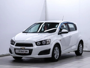 Хетчбэк Chevrolet Aveo 2012 года, 690000 рублей, Красноярск