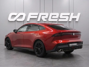 Лифтбек Changan UNI-V 2023 года, 2249000 рублей, Воронеж