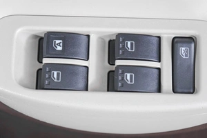 Хетчбэк Toyota Passo 2012 года, 1269000 рублей, Кемерово