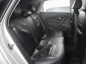 Седан Volkswagen Polo 2014 года, 860000 рублей, Омск