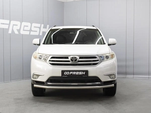 Внедорожник Toyota Highlander 2011 года, 2200000 рублей, Омск