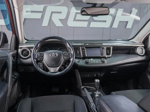 Внедорожник Toyota RAV4 2018 года, 2729000 рублей, Сургут