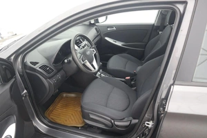 Седан Hyundai Solaris 2013 года, 965000 рублей, Орёл