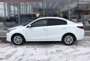 Седан Kia Rio 2018 года, 1290000 рублей, Солонцы