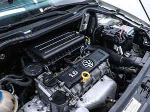 Седан Volkswagen Polo 2014 года, 880000 рублей, Красноярск