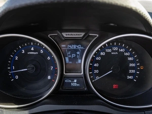 Хетчбэк Hyundai Veloster 2012 года, 1300000 рублей, Краснодар