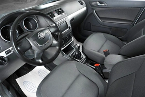 Внедорожник Skoda Yeti 2012 года, 859000 рублей, Тюмень