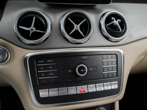 Внедорожник Mercedes-benz GLA-класс 2017 года, 2298444 рублей, Москва