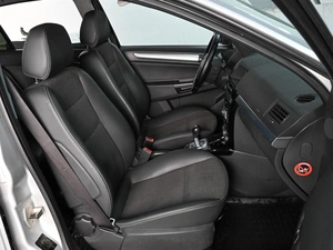 Хетчбэк Opel Astra 2010 года, 579000 рублей, Аксай