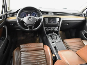 Седан Volkswagen Passat 2017 года, 2299900 рублей, Казань