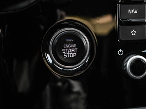 Седан Kia Rio 2020 года, 1829000 рублей, Кирилловка