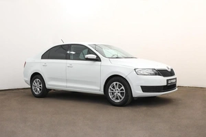 Лифтбек Skoda Rapid 2018 года, 1379000 рублей, Орёл