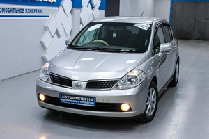 Седан Nissan Tiida 2005 года, 548000 рублей, Солонцы