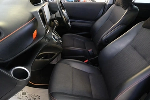 Минивэн Toyota Sienta 2018 года, 1589000 рублей, Омск