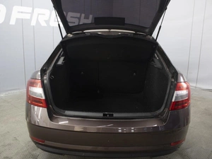 Лифтбек Skoda Octavia 2020 года, 2120000 рублей, Омск