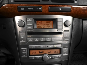 Седан Toyota Avensis 2008 года, 954000 рублей, Ставрополь