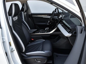 Внедорожник Geely Atlas 2024 года, 2950000 рублей, Краснодар