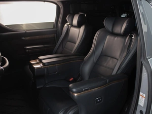 Минивэн Toyota Alphard 2017 года, 4080000 рублей, Омск