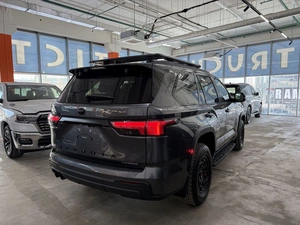 Внедорожник Toyota Sequoia 2025 года, 15000000 рублей, Новоивановское