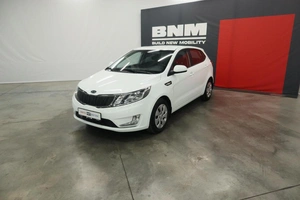Хэтчбек Kia Rio 2012 года, 1085000 рублей, Курск
