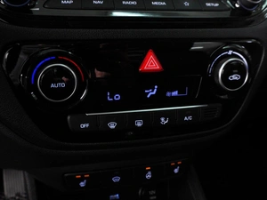 Седан Solaris HS 2024 года, 2220000 рублей, Красный Пахарь