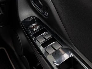 Хетчбэк Toyota Vitz 2019 года, 1198000 рублей, Краснодар