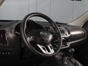 Внедорожник Kia Sportage 2012 года, 1365000 рублей, Омск