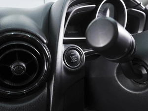 Хетчбэк Mazda Demio 2014 года, 959000 рублей, Ростов-на-Дону