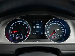 Универсал Volkswagen Golf 2015 года, 1150000 рублей, Красноярск
