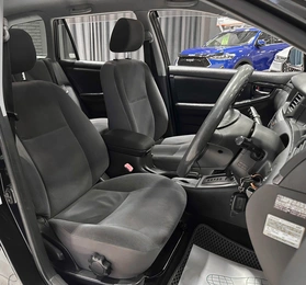 Универсал Toyota Corolla Fielder 2005 года, 837000 рублей, Красноярск