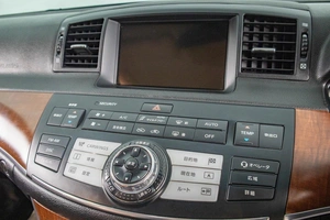 Седан Nissan Fuga 2005 года, 989000 рублей, Барнаул