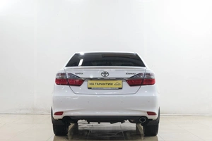 Седан Toyota Camry 2016 года, 2049000 рублей, Новокузнецк