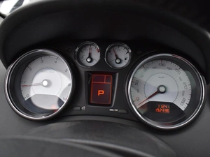 Хетчбэк Peugeot 308 2009 года, 520000 рублей, Краснодар