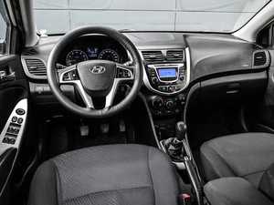 Седан Hyundai Solaris 2013 года, 789000 рублей, Кирилловка