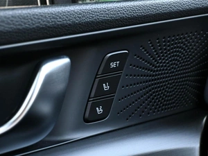 Седан Kia K5 2021 года, 2850000 рублей, Волгоград