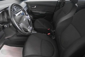 Седан Kia Rio 2015 года, 999000 рублей, Кемерово