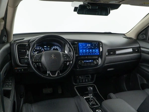 Внедорожник Mitsubishi Outlander 2017 года, 2299050 рублей, Москва