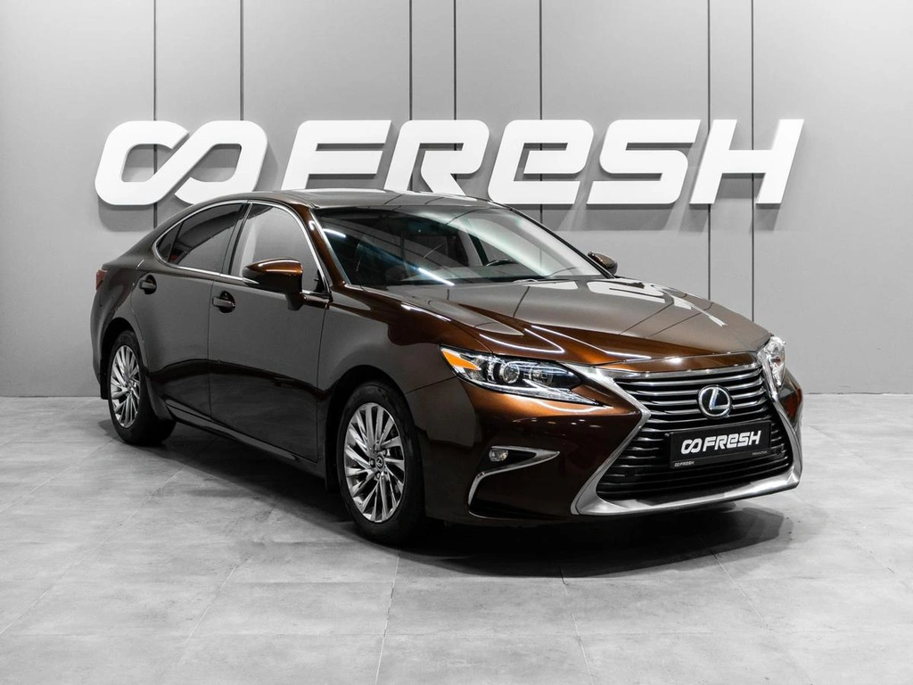 Седан Lexus ES 2015 года, 2399000 рублей, Тюмень