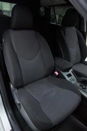 Внедорожник Toyota RAV4 2012 года, 1427000 рублей, Красноярск