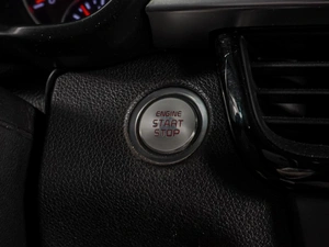 Седан Kia Optima 2018 года, 1349000 рублей, Воронеж