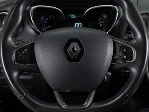 Внедорожник Renault Kaptur 2016 года, 1300000 рублей, Тюмень