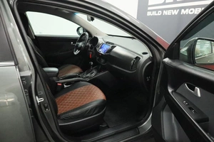 Внедорожник Kia Sportage 2010 года, 1400000 рублей, Курск