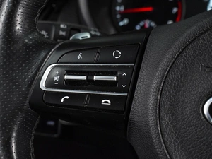 Лифтбек Kia Stinger 2018 года, 2354000 рублей, Воронеж