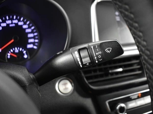 Седан Kia Optima 2019 года, 1327900 рублей, Казань