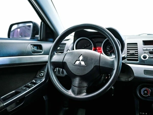 Седан Mitsubishi Lancer 2010 года, 829000 рублей, Красноярск