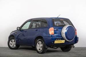 Внедорожник Toyota RAV4 2001 года, 649000 рублей, Томск