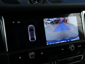Внедорожник Porsche Macan 2023 года, 8248505 рублей, Москва
