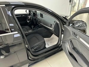 Седан Audi A3 2019 года, 2050000 рублей, Смоленск